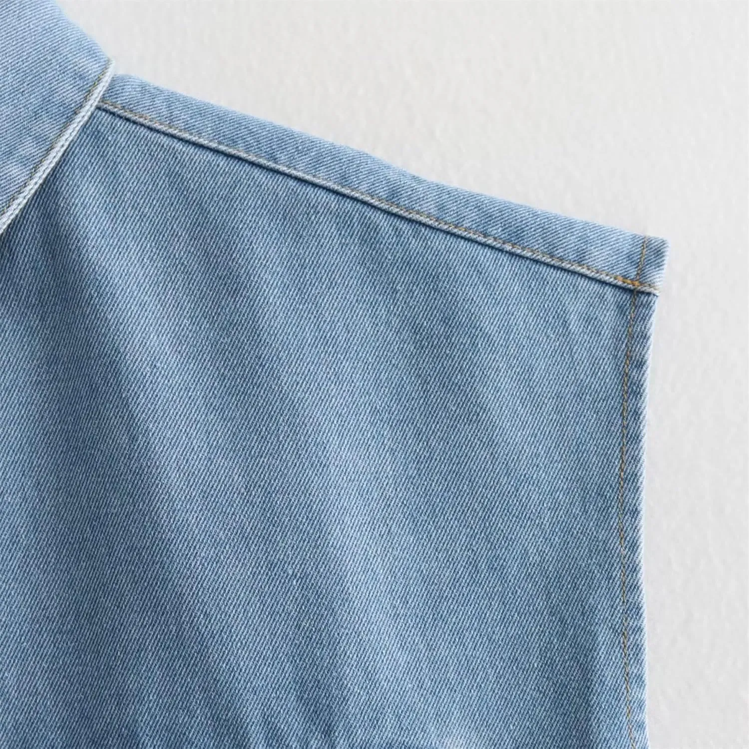 Denim Vest Women Button Down Polo Neck Cropped Loose Sleeveless Shirt Top Jean Jacket Coat with Pockets