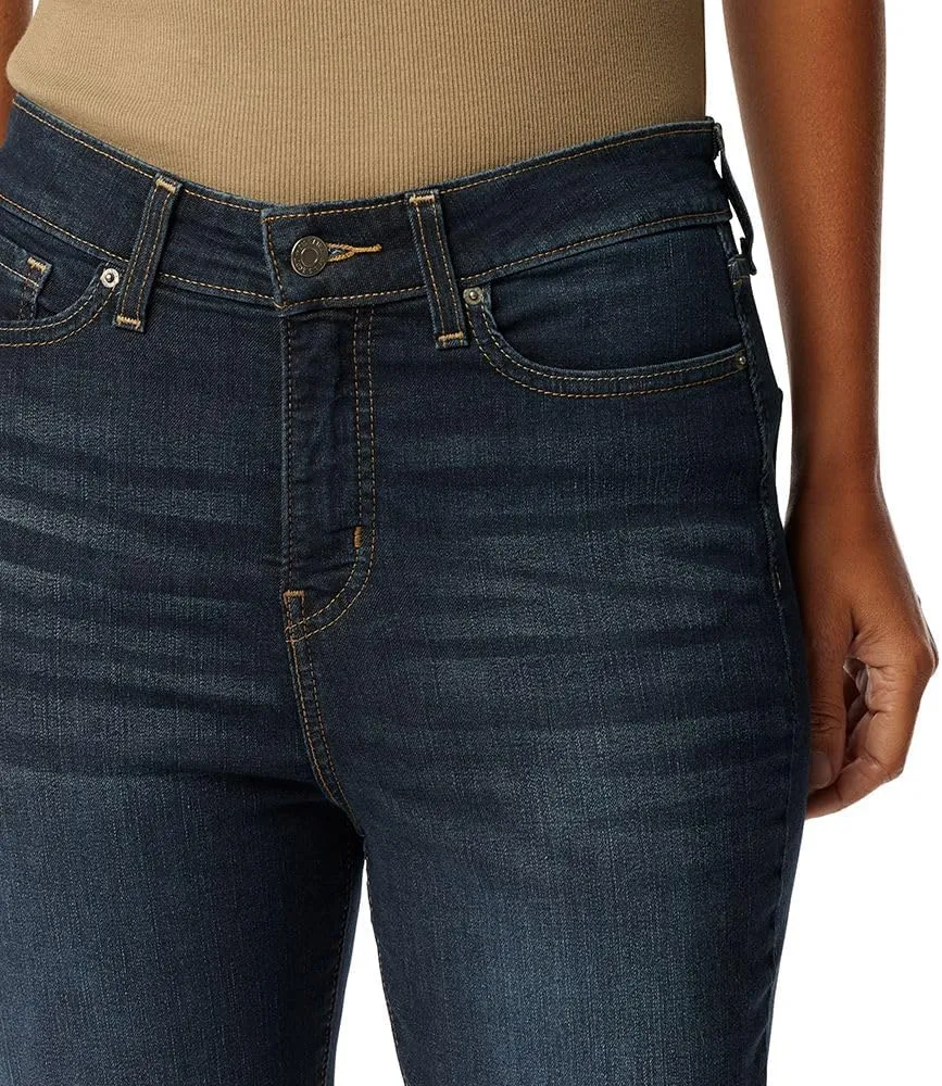 Levi Strauss Signature Gold Women's Totally Shaping High Rise Skinny Jeans (Standard and Plus)