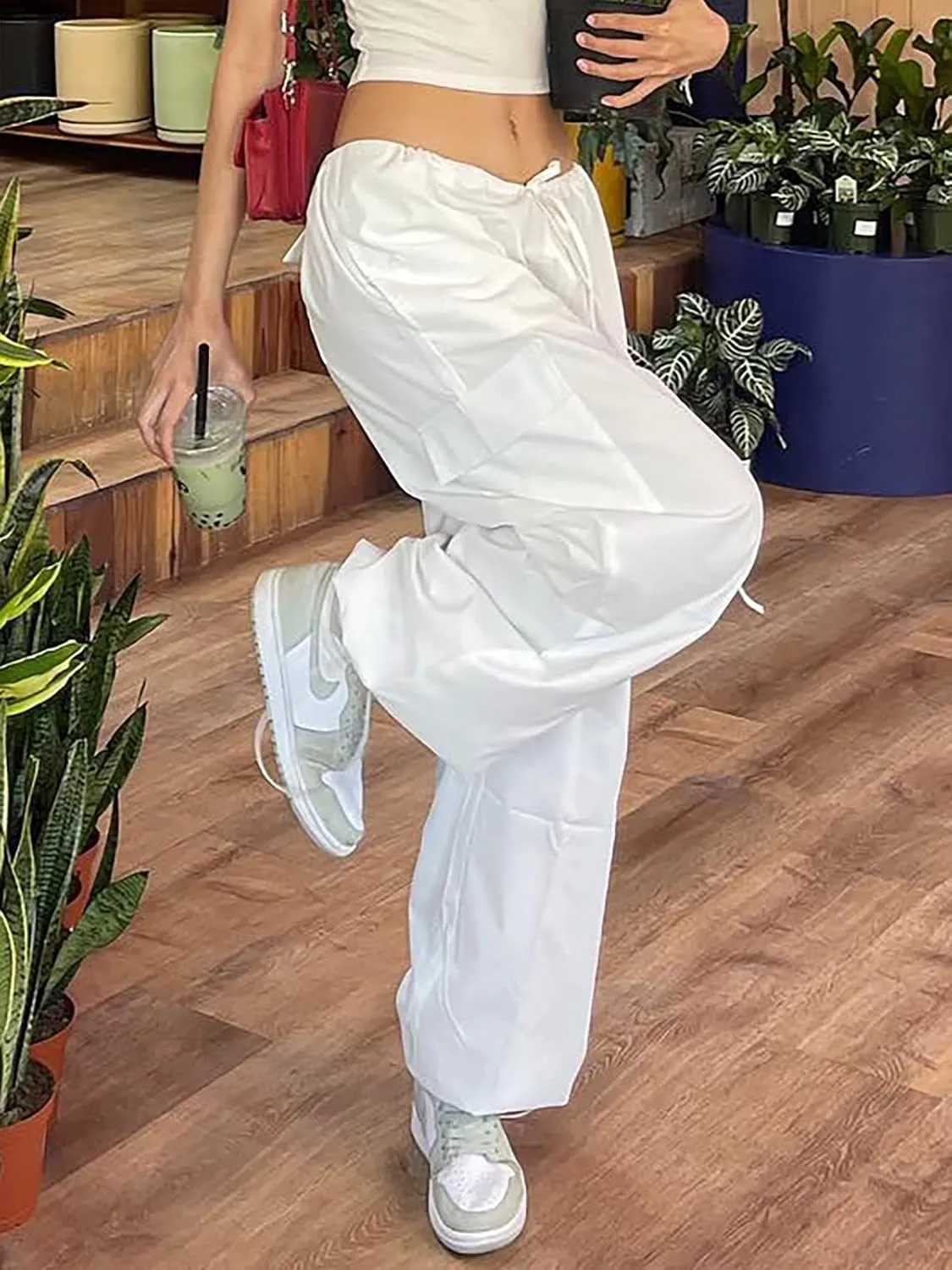 LQI Parachute Pants for Women Y2K Baggy Cargo Pants Drawstring Trousers Low Rise Loose Jogger Sweatpants