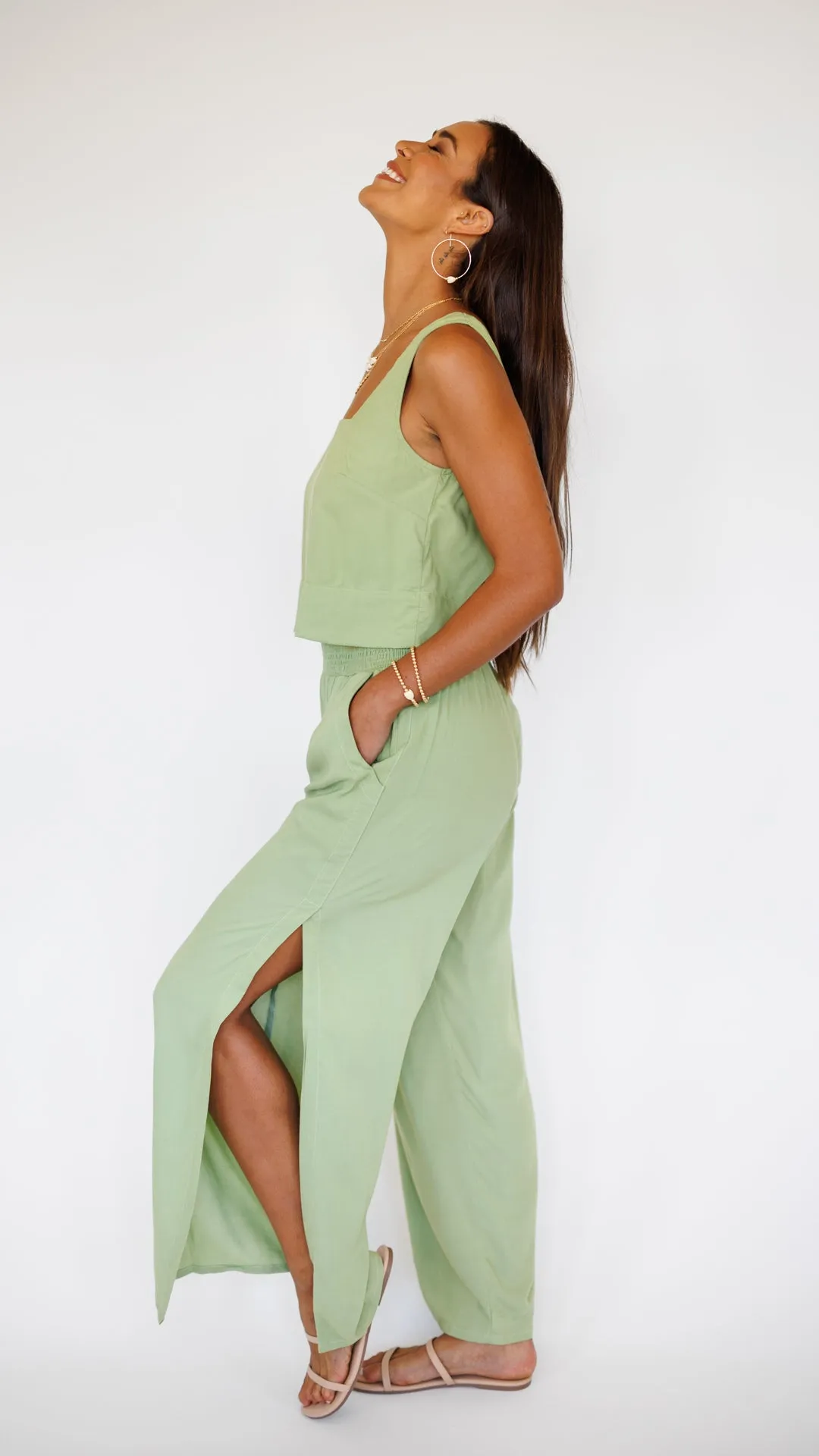 Mahana Pant / Leaf Green